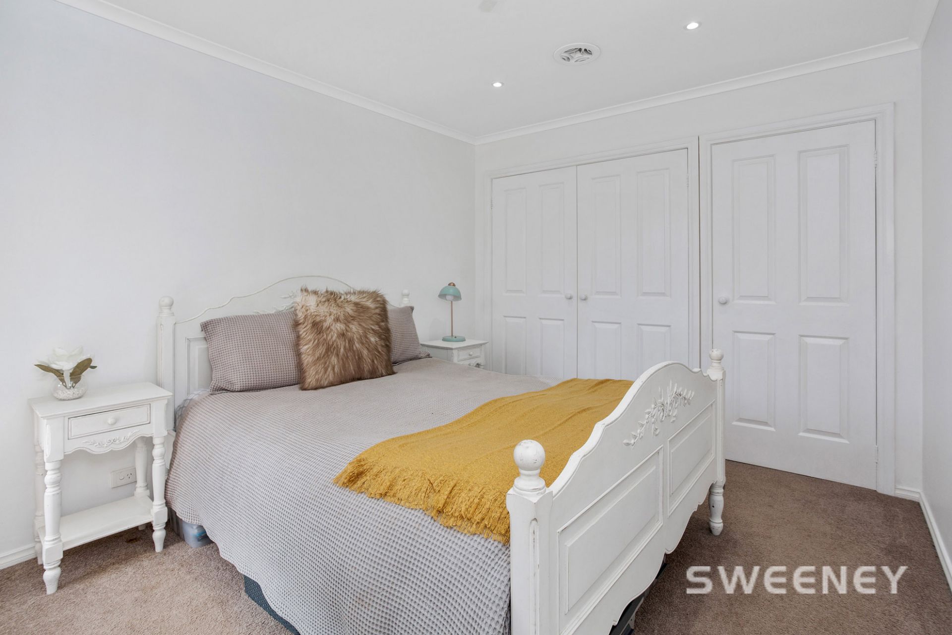 2/16 Carruthers Court, Altona Meadows - Thumbnail 8