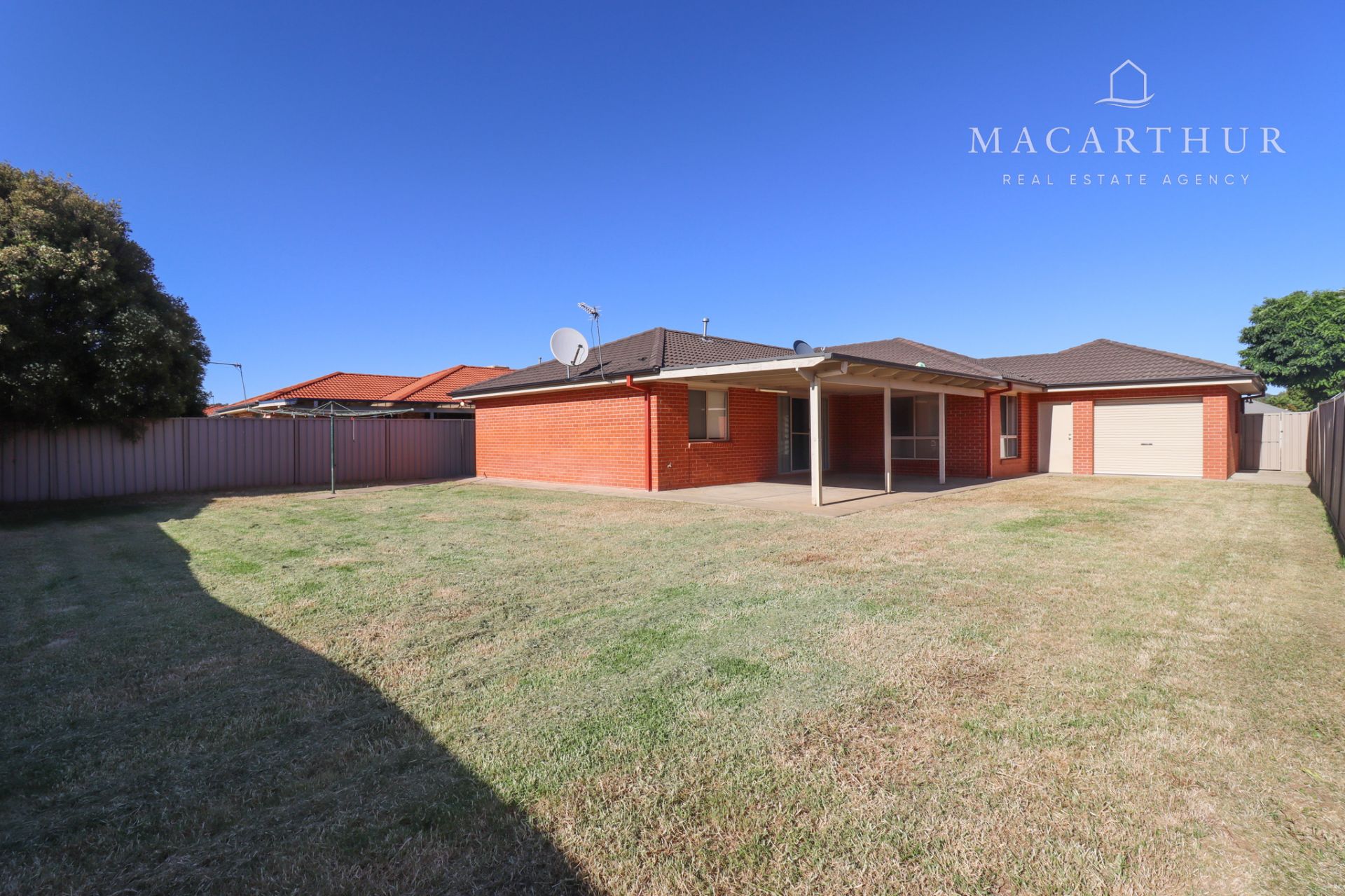 14 Allunga Street, GLENFIELD PARK Macarthur Real Estate Agency