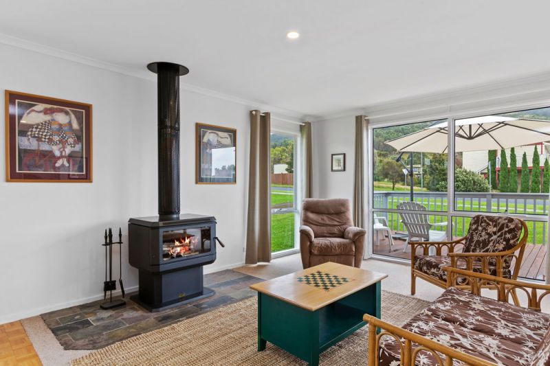 71 Cawood Street Apollo Bay VIC, Apollo Bay - Thumbnail 4