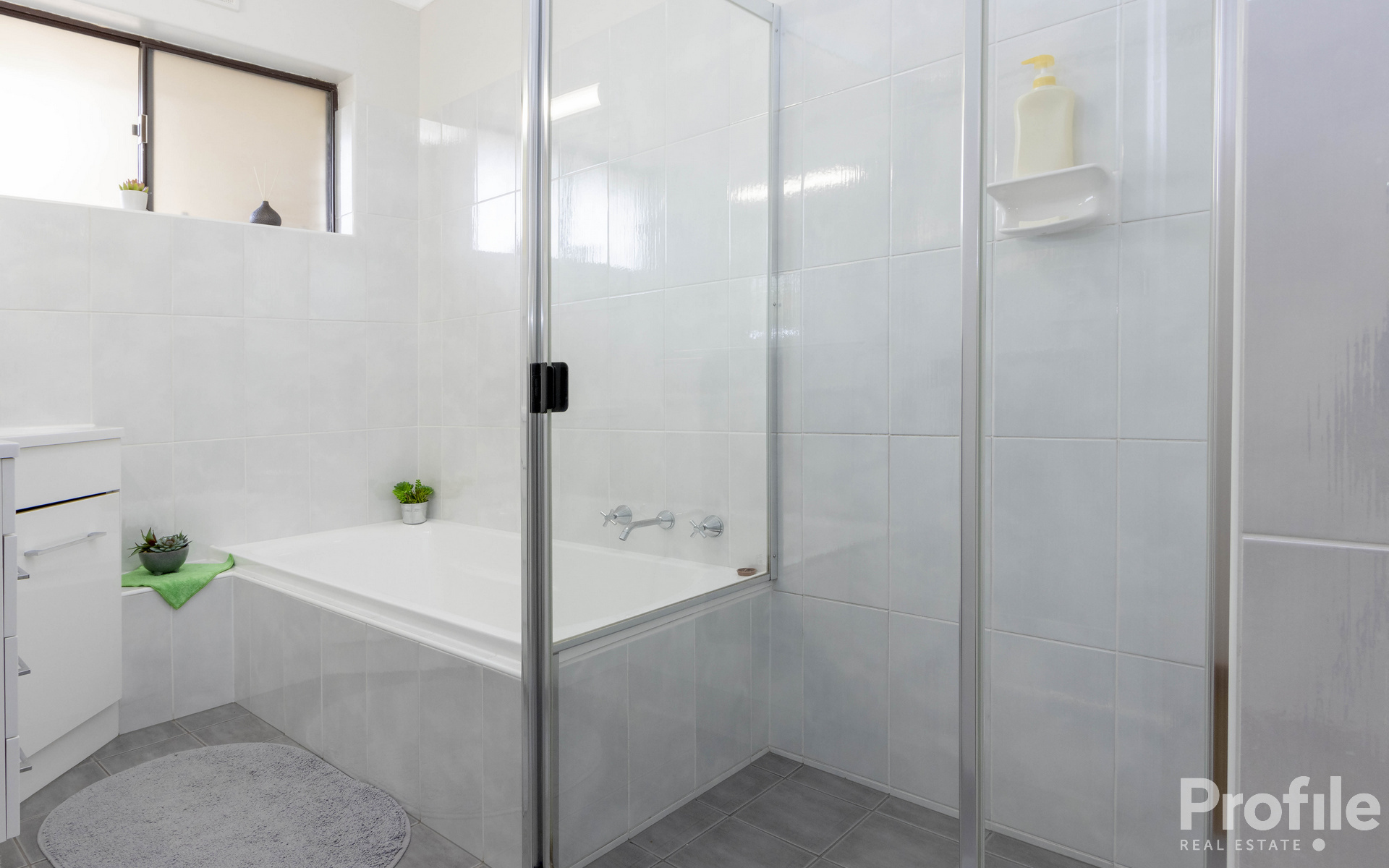 14 Lisa Court Paradise 5075