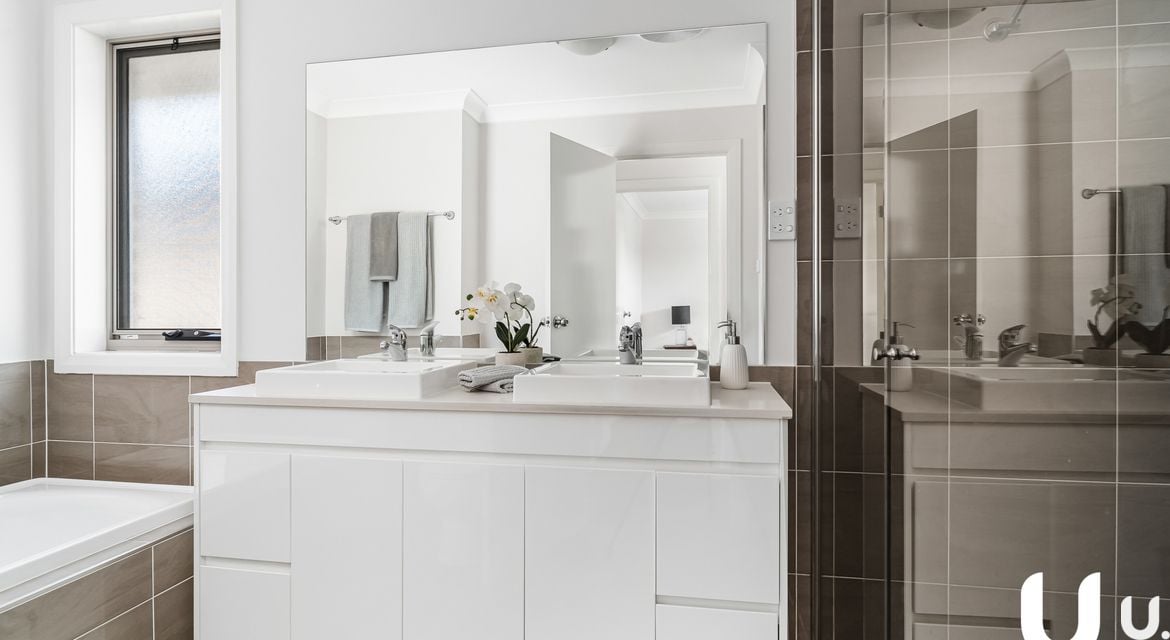 Colebee 16 Aspect Crescent