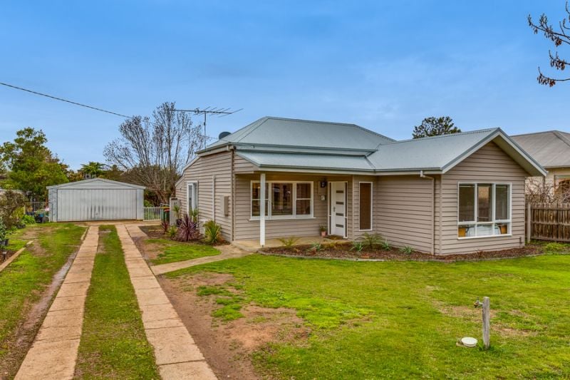 49 Lerderderg Street, Bacchus Marsh - Thumbnail 3