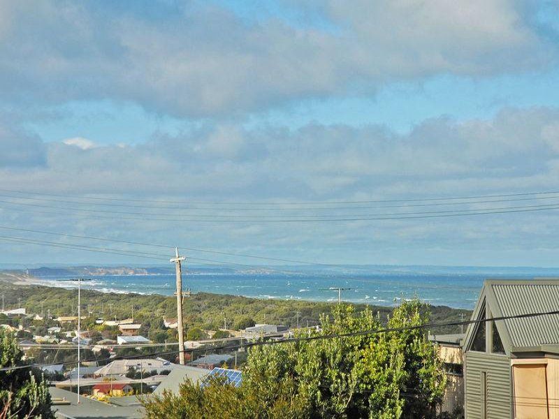 151 The Parade OCEAN GROVE VIC, Ocean Grove - Thumbnail 3
