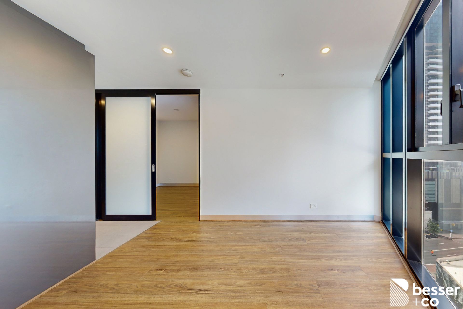 1104/33 Clarke Street, Southbank - Thumbnail 8