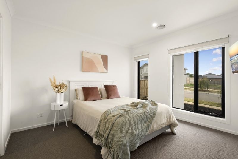 11 Southerly Drive, Mernda
