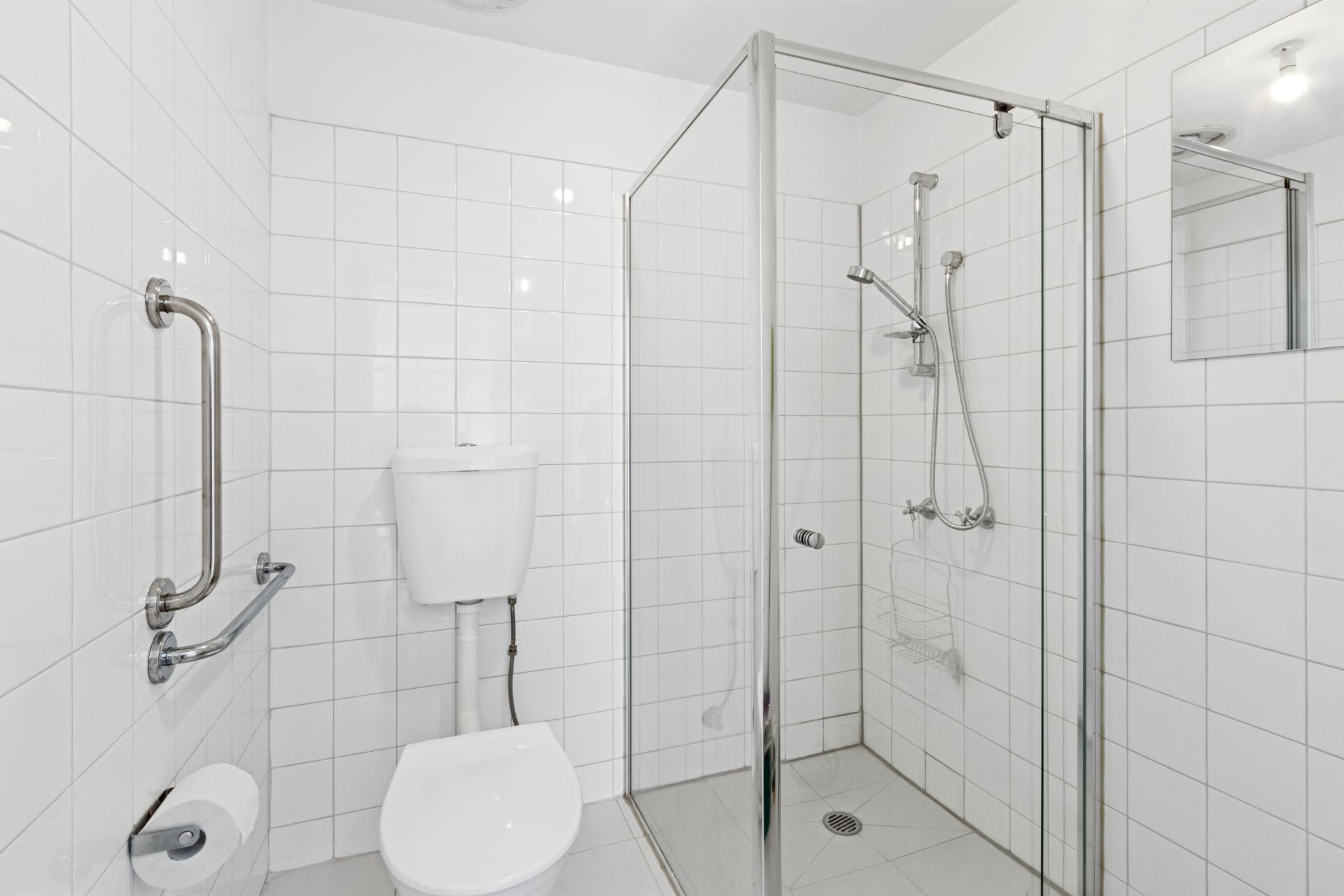 SUITS OWNER OCCUPIERS OR INVESTORS