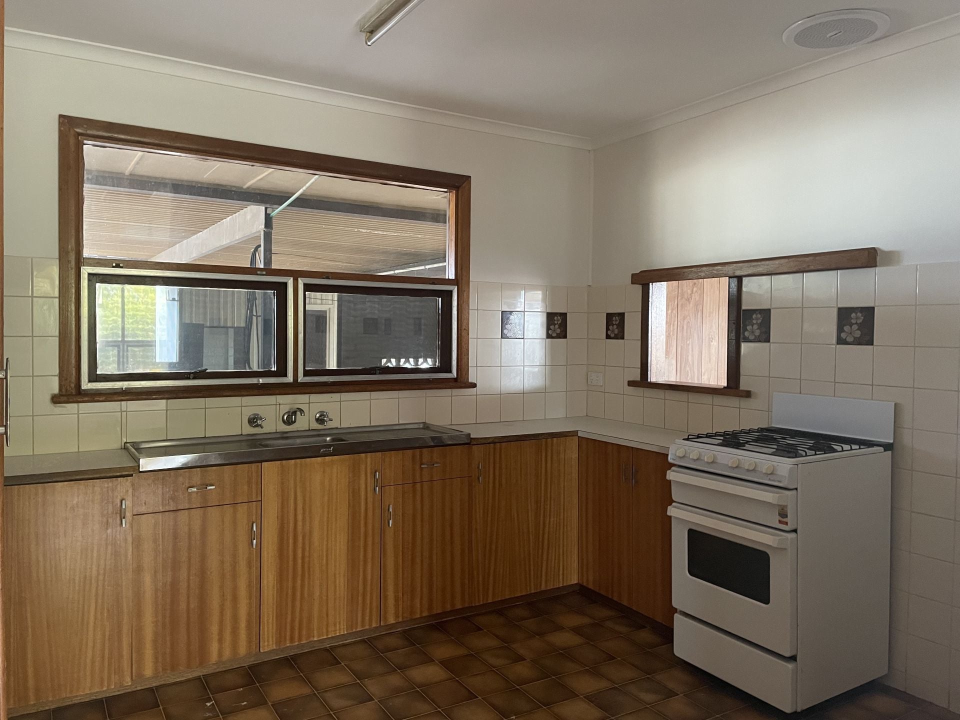 504 Senate Road Risdon Park South SA, Risdon Park South - Thumbnail 7