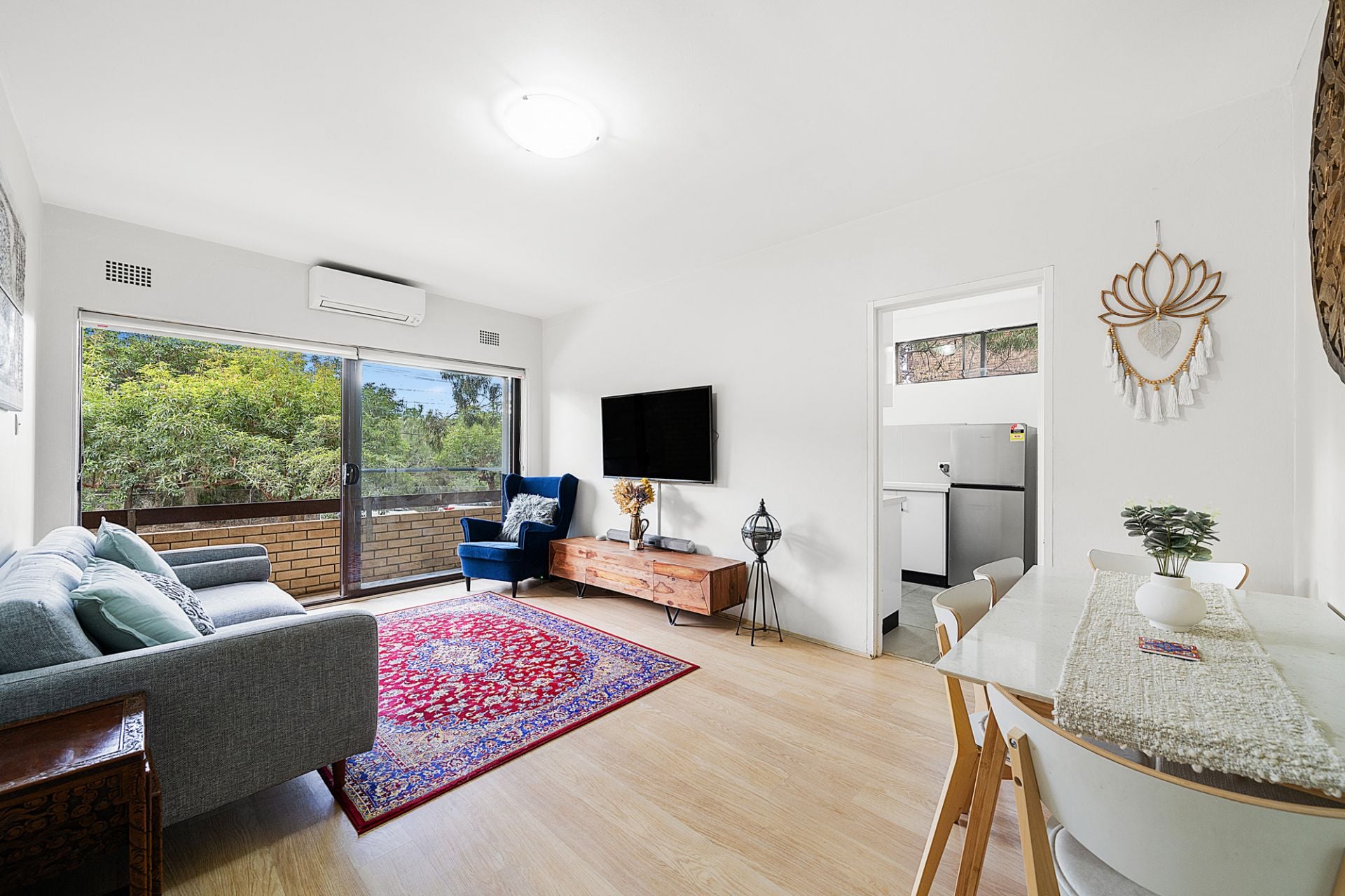 2/41 The Crescent, Homebush, Homebush - Thumbnail 2