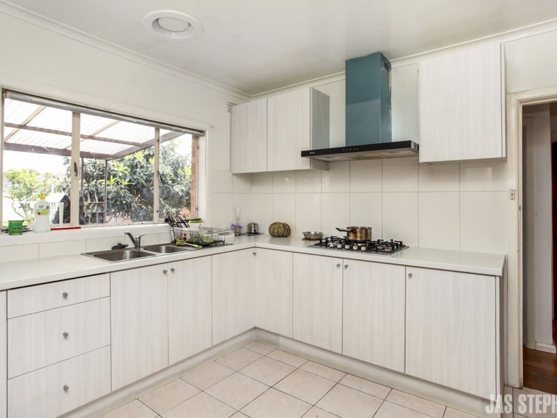 107 Chambers Road ALTONA NORTH VIC, Altona North - Thumbnail 4