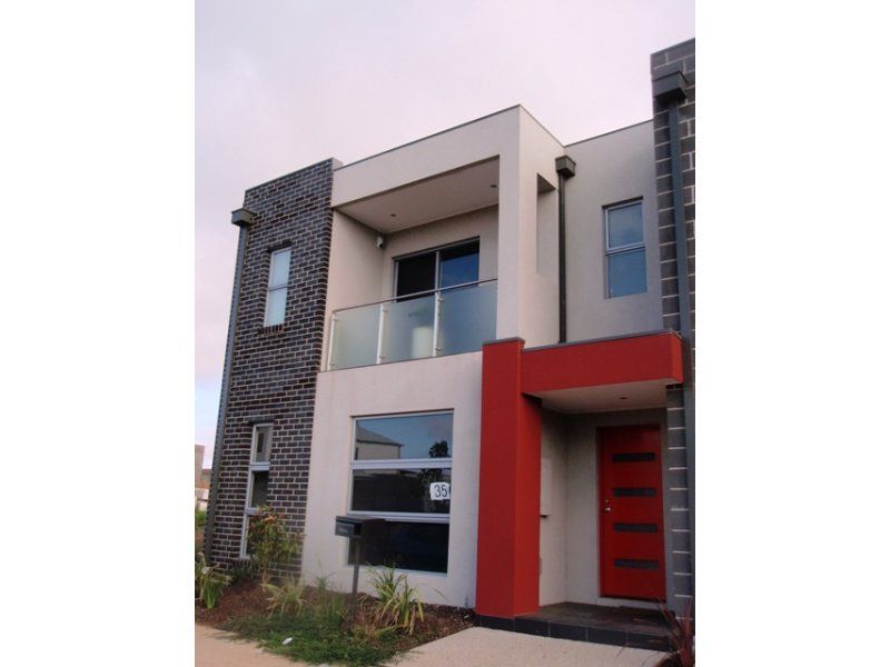 Lot 340 Boathouse Drive, Caroline Springs - Thumbnail 2