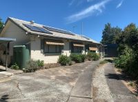 132 Rosslyn Avenue, Seaford VIC