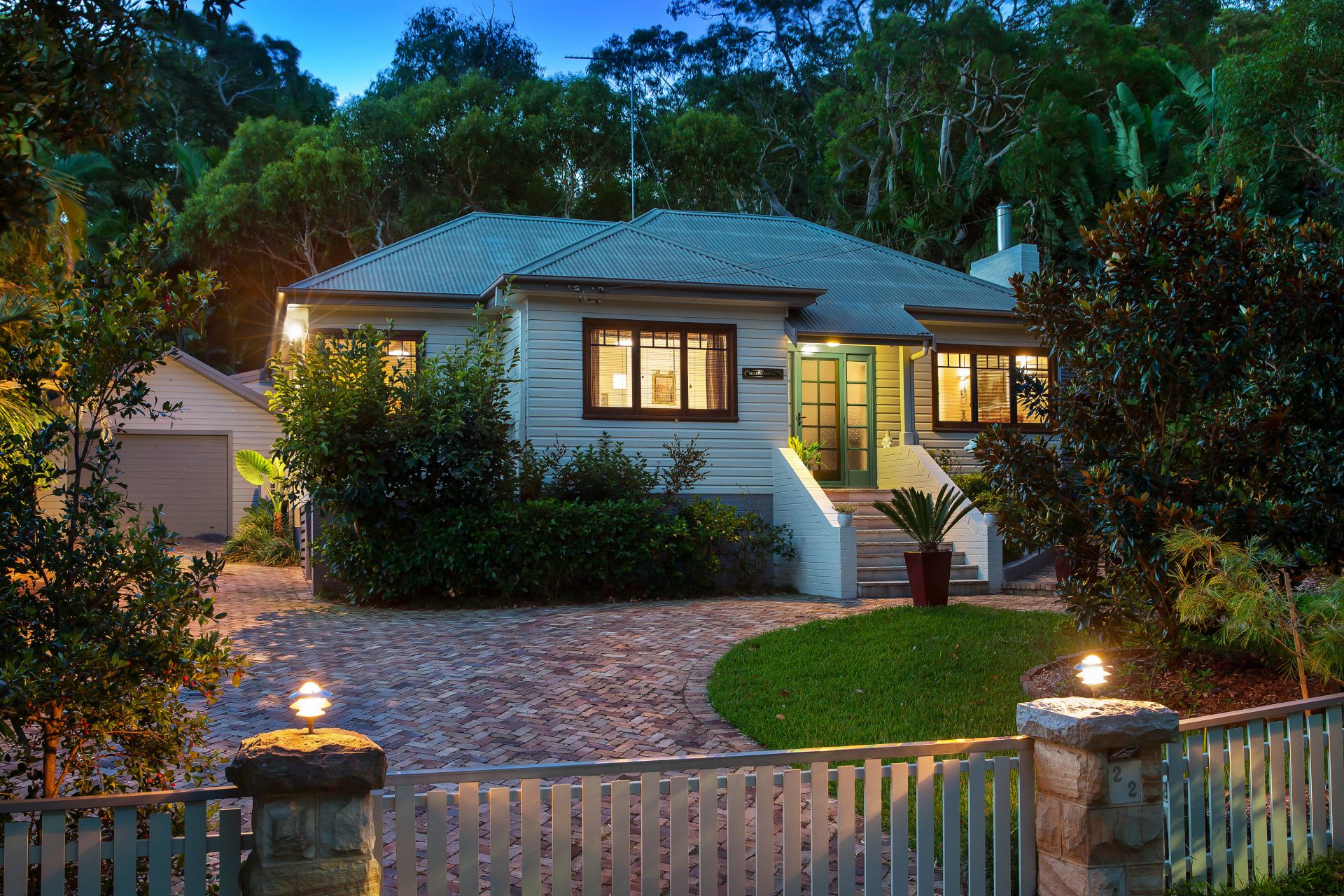 22 Bellevue Avenue Avalon Beach NSW, Avalon Beach - Thumbnail 4
