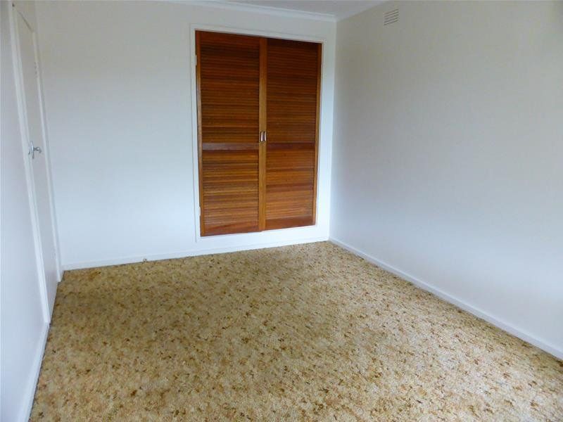 Cosy Unit With Plenty Of Space To Offer!