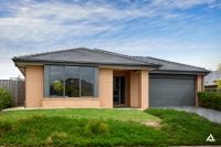 10 Skyline Drive, Warragul VIC