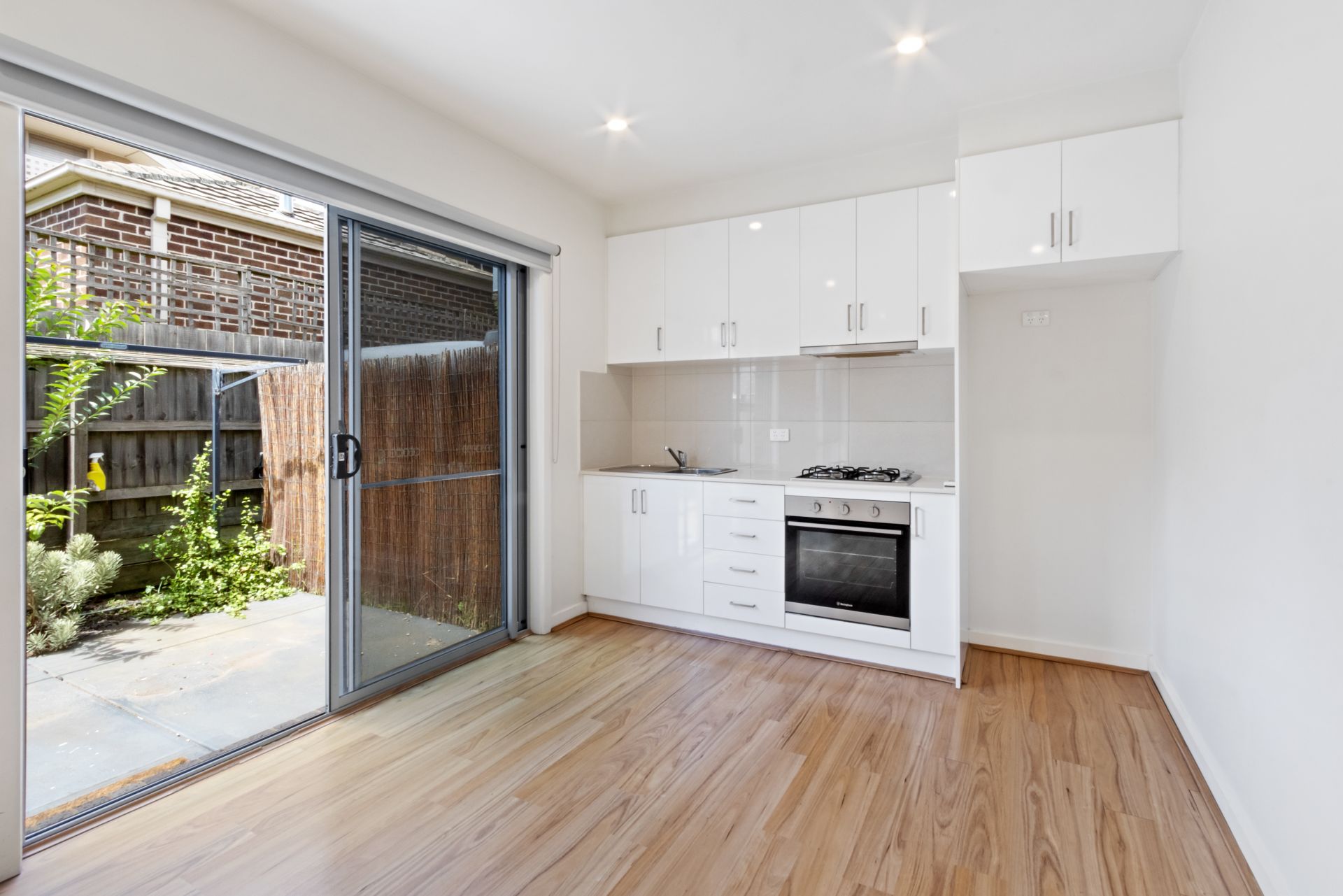 Charming 1-Bedroom Townhouse for Rent in Reservoir!