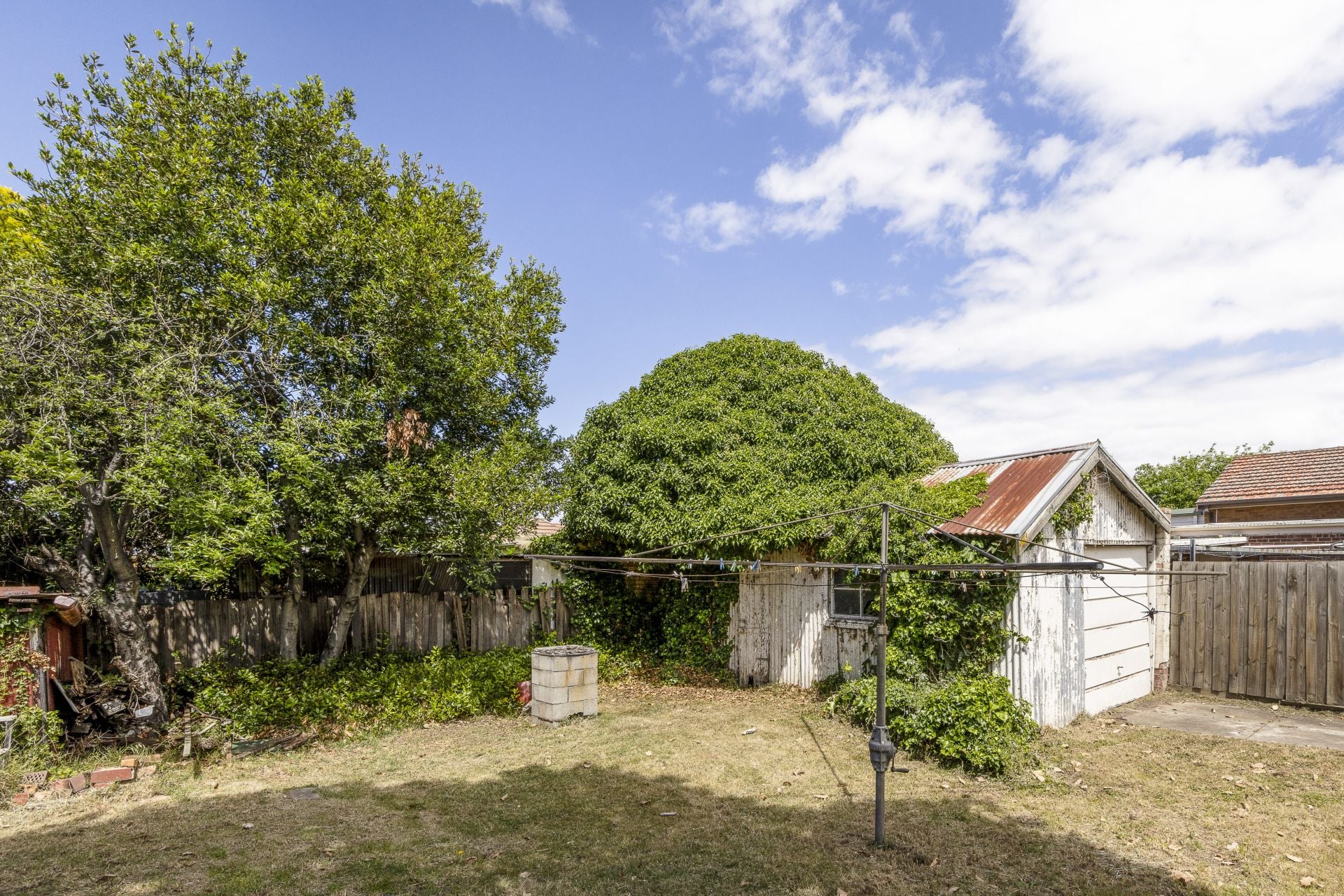 Thornbury Charm
