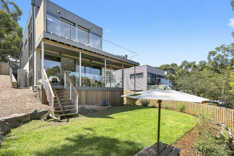 15 Normanby Terrace, Lorne, VIC, Lorne - Thumbnail 3