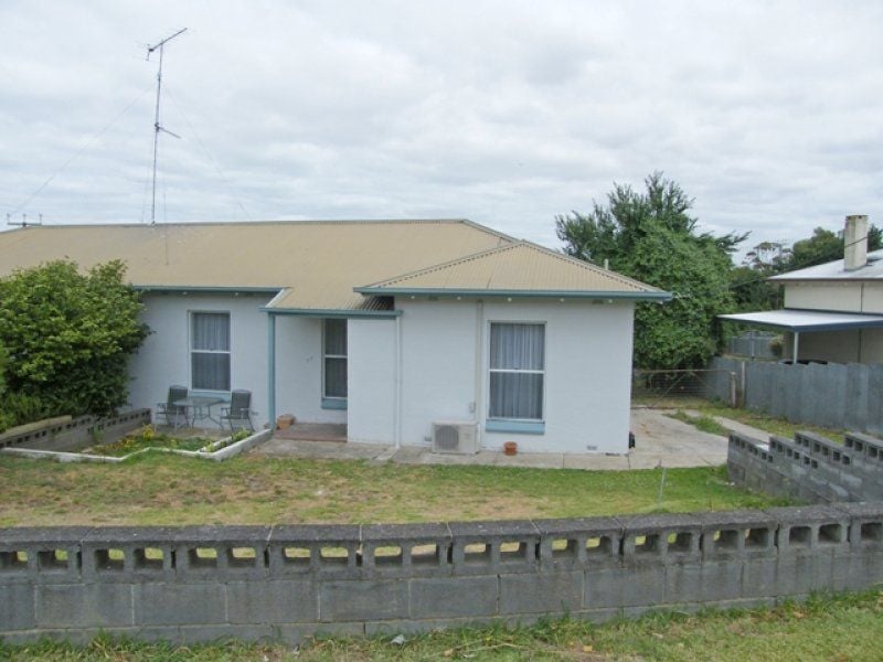 57 Burcham Street MOUNT GAMBIER SA, Mount Gambier - Thumbnail 2