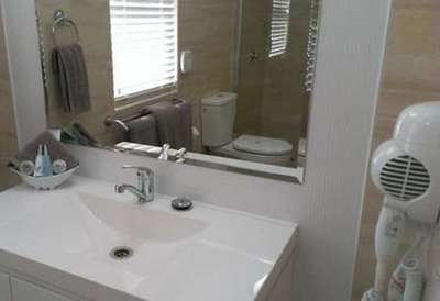 FREEHOLD MOTEL FOR SALE - AS NEW 4 STAR & EASY TO OPERATE