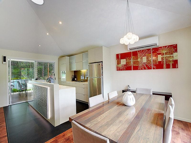 6 Redgum Court NOOSAVILLE QLD, Noosaville - Thumbnail 2