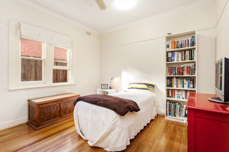 21 Corris Street, Yarraville - Thumbnail 6