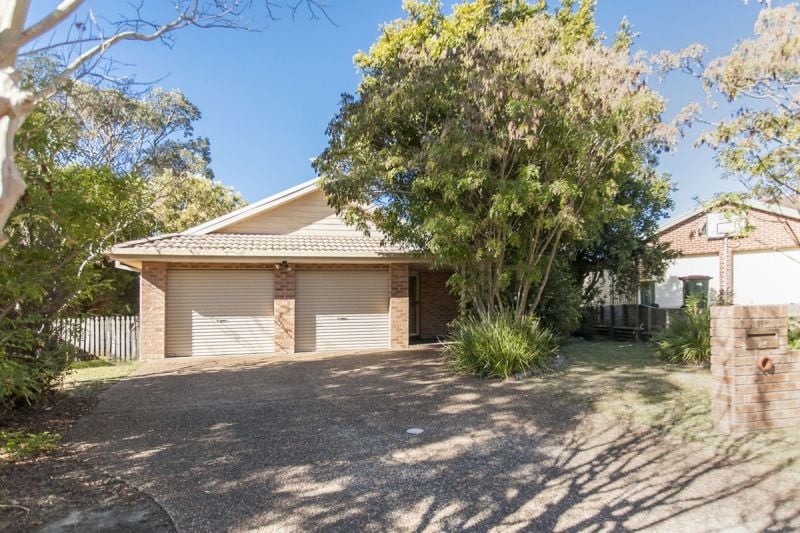 11 Kunzea Close MEDOWIE NSW