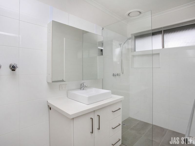 1/80 Saltley Street South Kingsville VIC, South Kingsville - Thumbnail 8