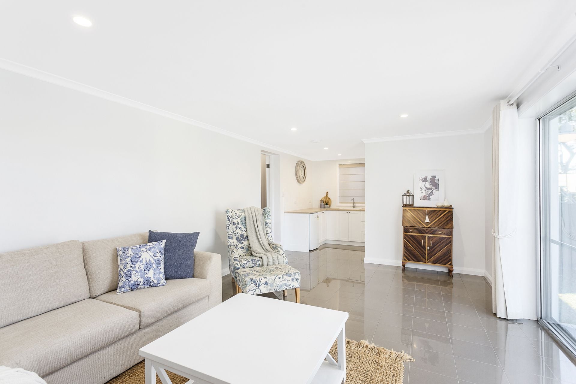 30 Caldarra Avenue Engadine NSW, Engadine - Thumbnail 6