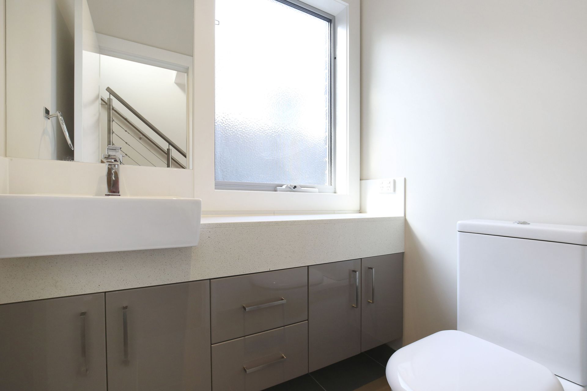 **Beautifully Presented 2 Bedroom Townhouse**