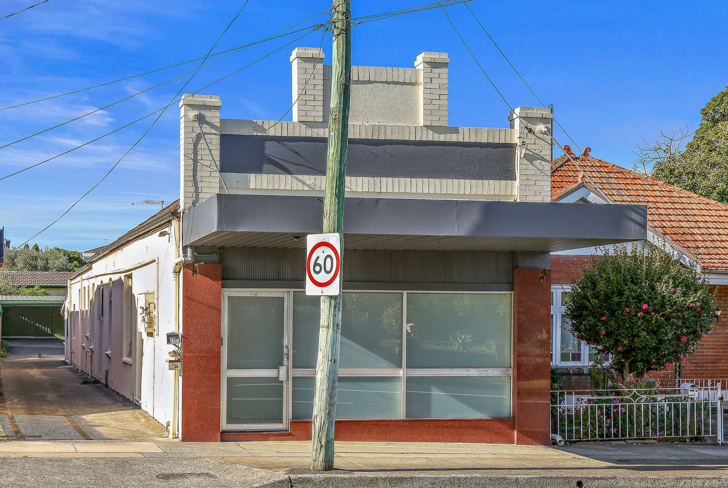 Renovated One Bedroom Apartment