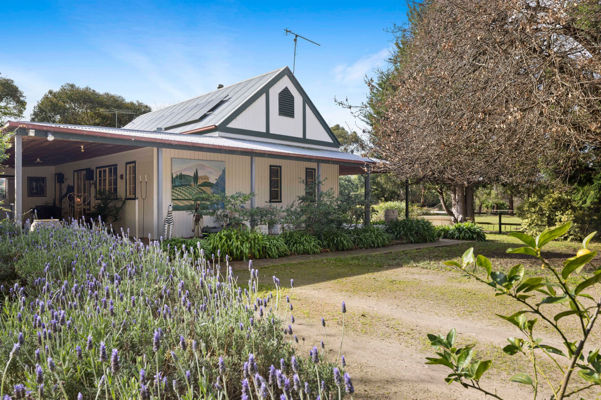 Kay & Burton 2750 FrankstonFlinders Road, Balnarring