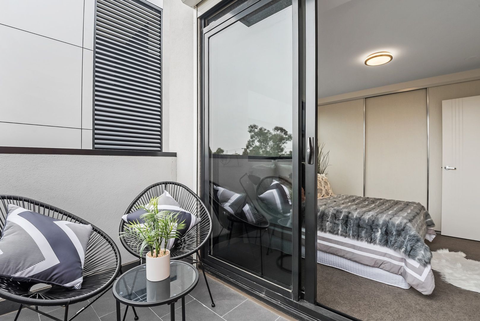 Luxury Reservoir Living - Fully Furnished
