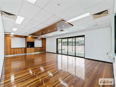 Freestanding office building with sharp fitout!