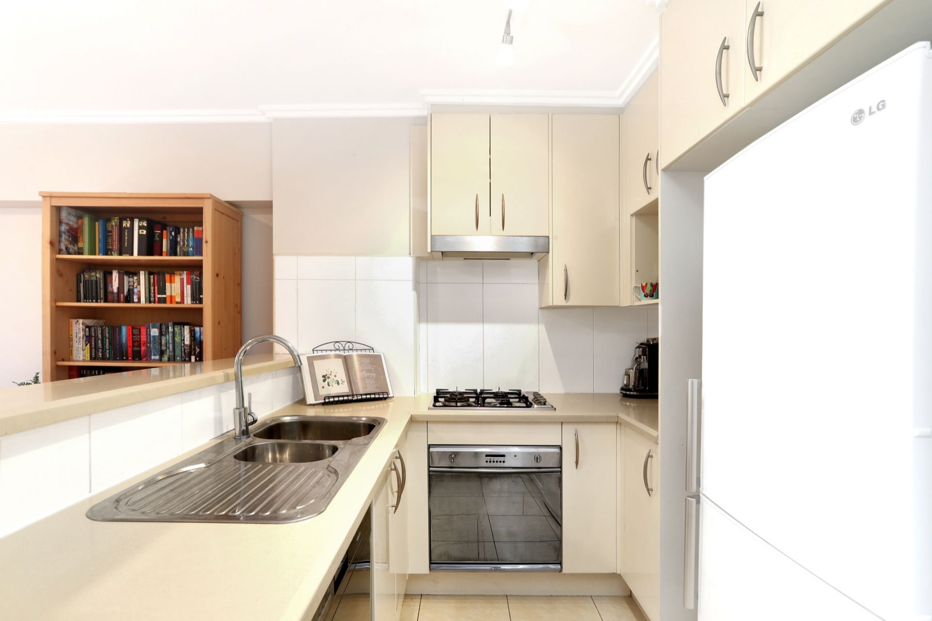 60/360 Kingsway Caringbah NSW, Caringbah - Thumbnail 4