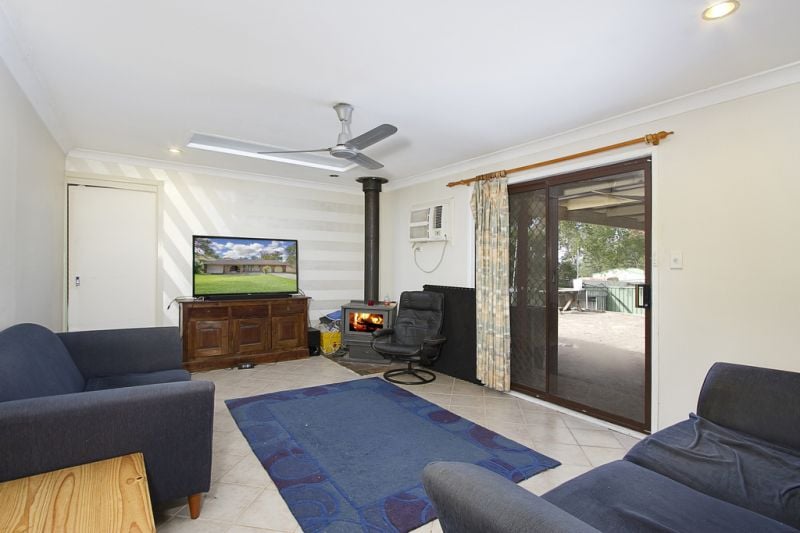 32 Church Road, Wilberforce - Thumbnail 4
