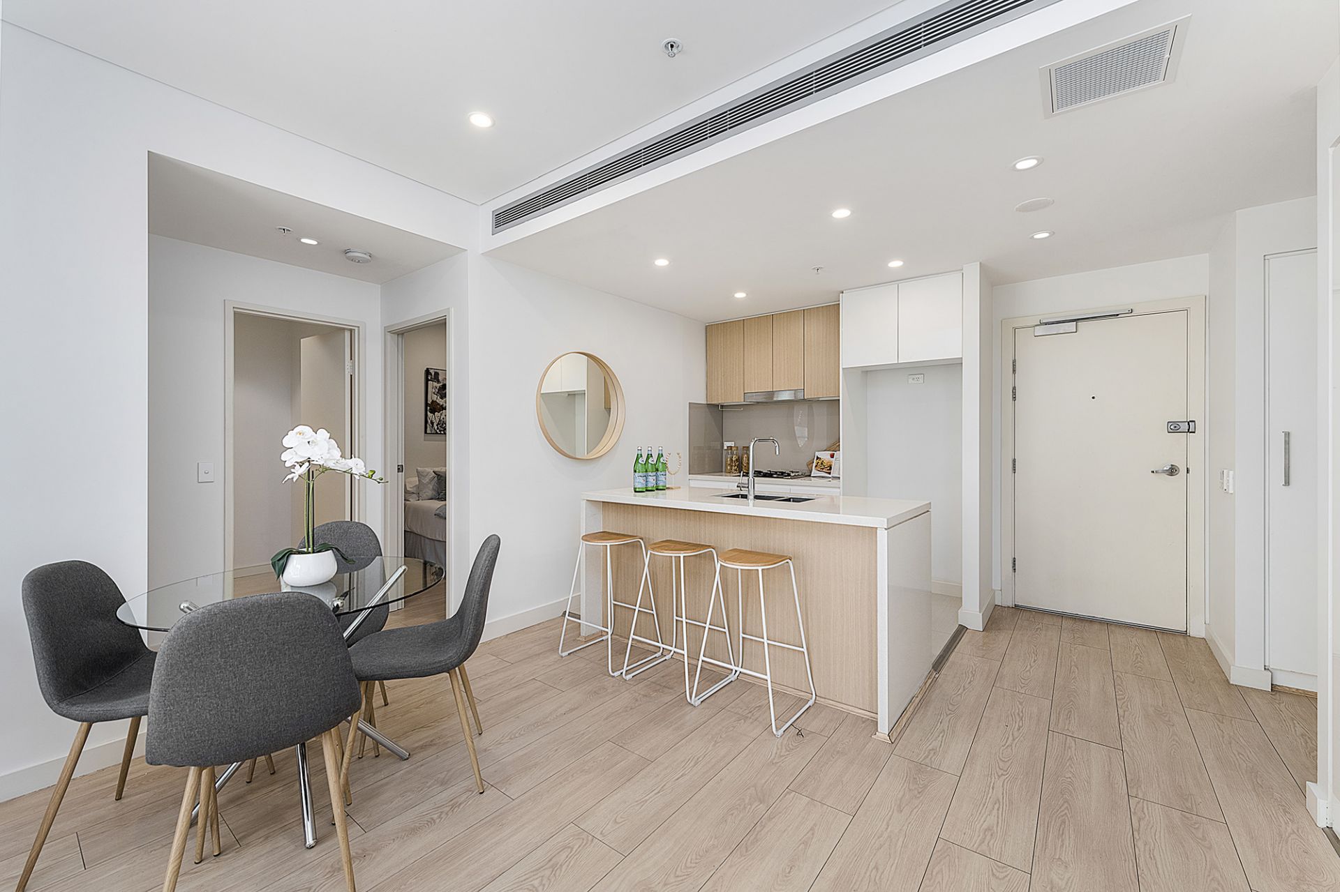 239/4 Nipper Street, Homebush, Homebush - Thumbnail 3