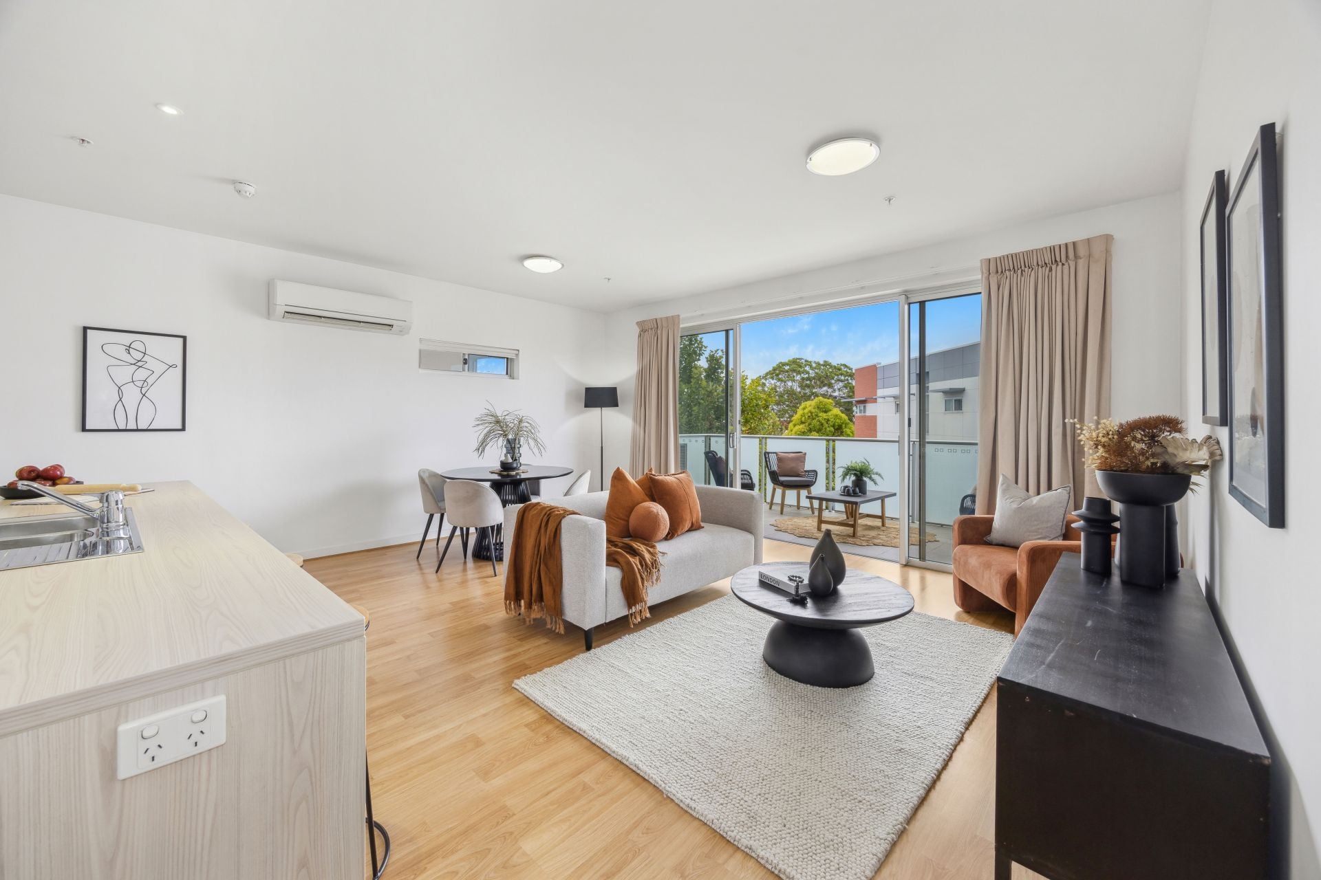 9/2 Todville Street, Woodville West - Thumbnail 2
