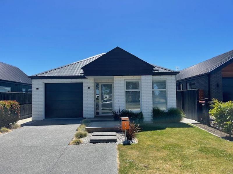 6 John Raven Lane, Woodend Devlin Group Real Estate