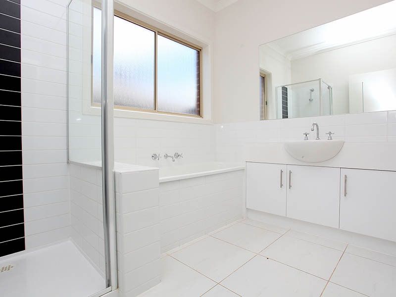 23 Manny Paul Circuit, Burnside Heights - Thumbnail 6