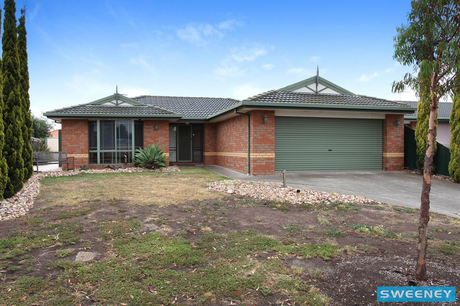 18 Mark Drive, Hillside - Thumbnail 2