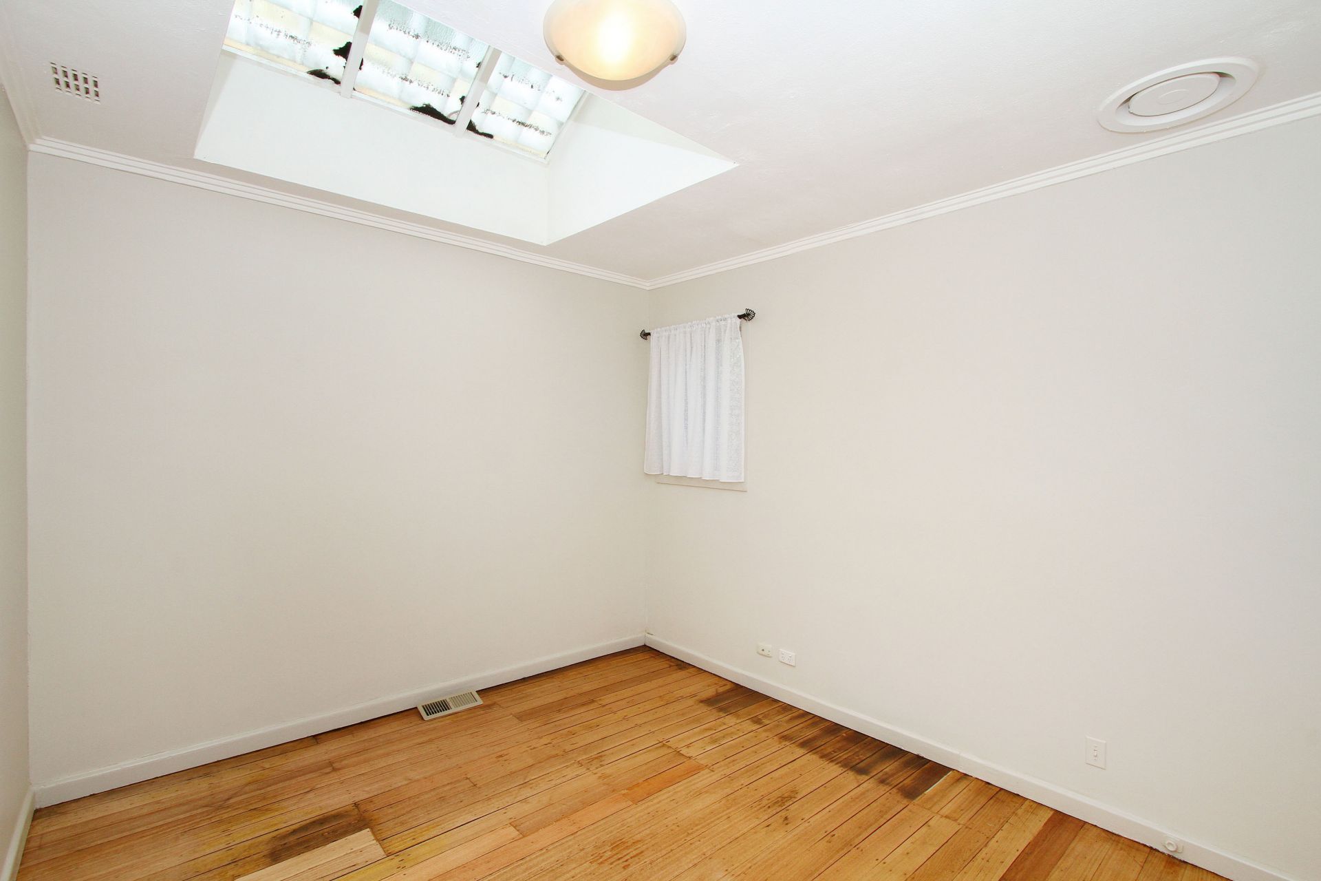 Amazing Home Waiting For Its New Tenants