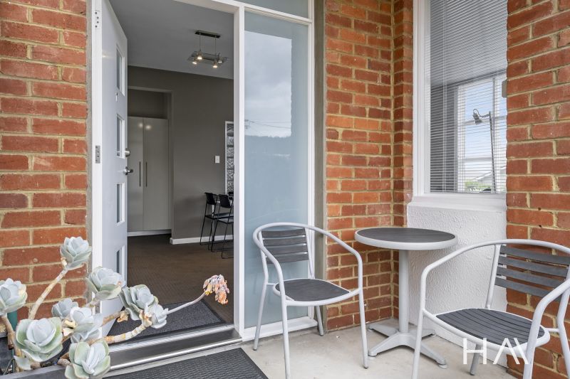 1/1a Sayer Crescent Sandy Bay, Sandy Bay - Thumbnail 4
