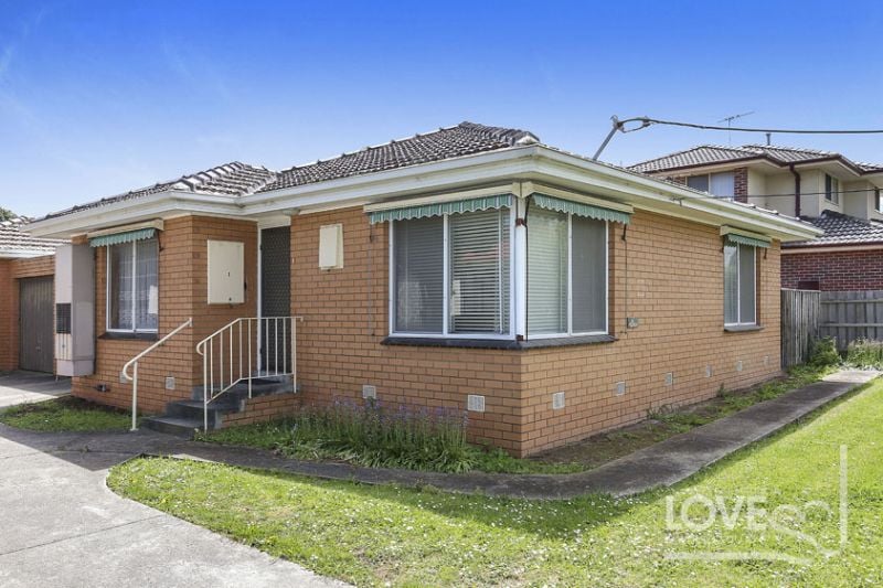 1/3 Dundee Street, Reservoir