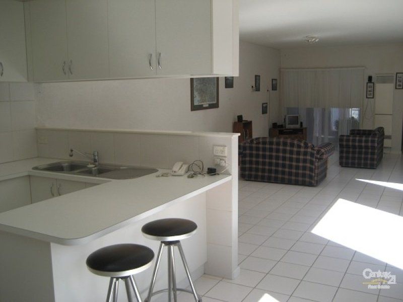 4A Third Avenue, Altona North - Thumbnail 6