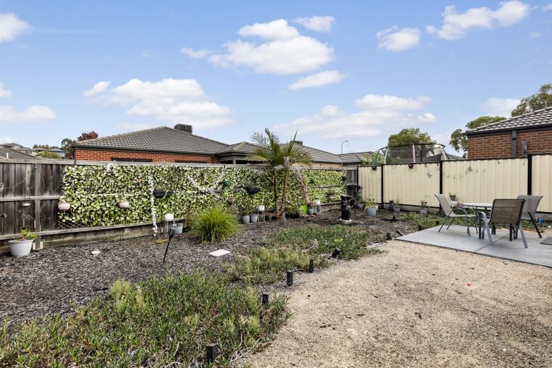 13 Bassetts Road, Doreen