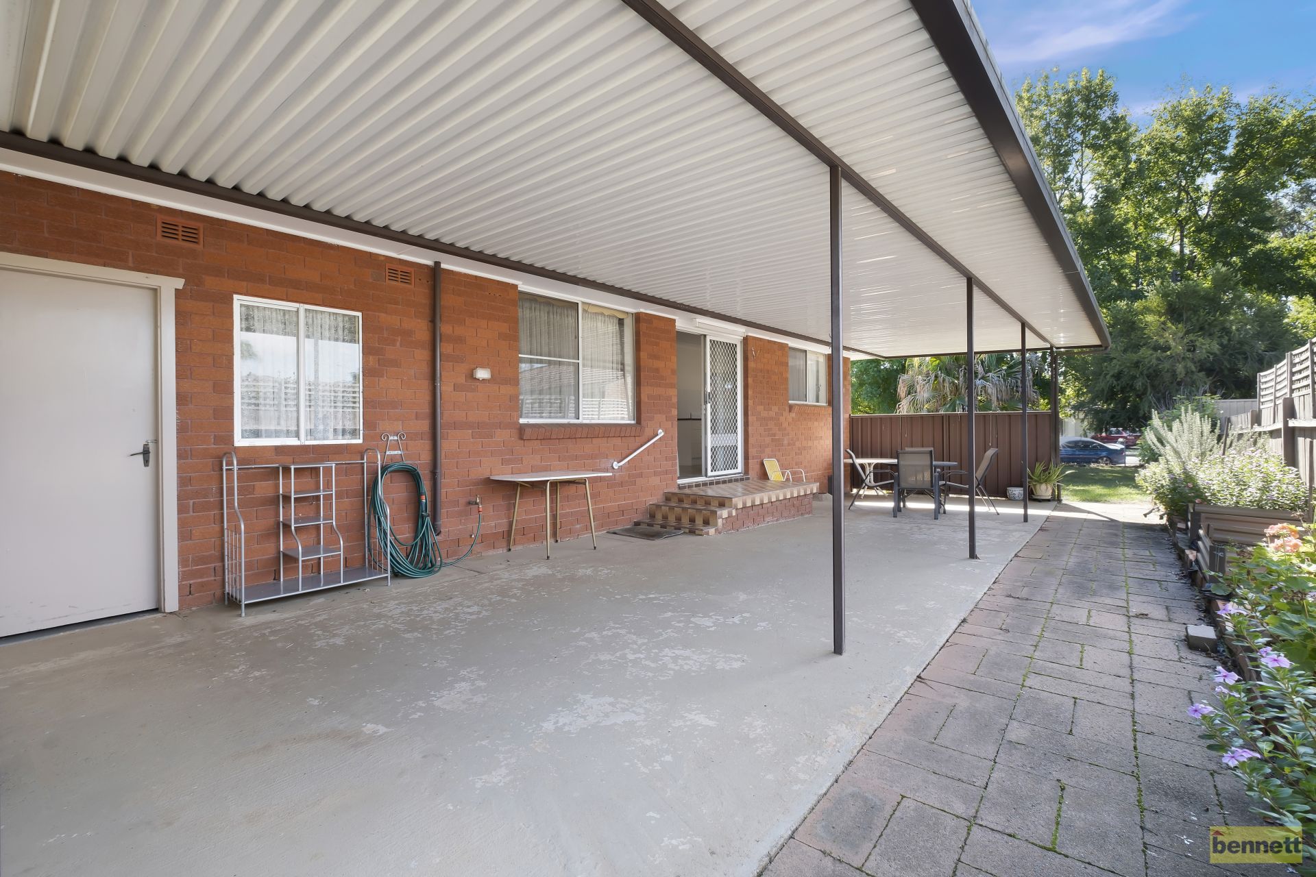 72 Tyne Crescent, North Richmond - Thumbnail 3