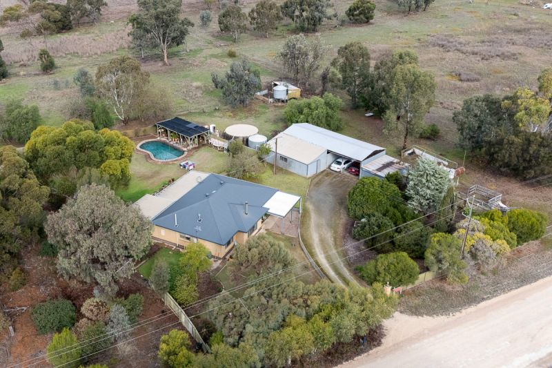 242 Burnside Road Strathalbyn 5255