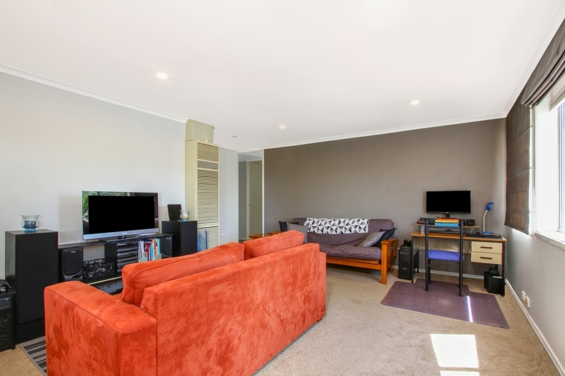 1 Callide Street, Fisher - Thumbnail 5