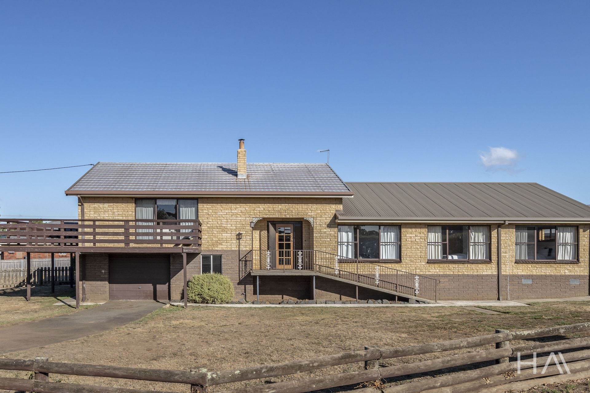 148 Dexter Street Westbury, Westbury - Thumbnail 2