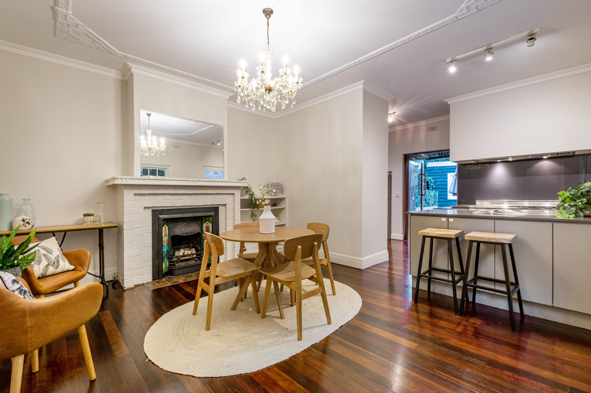 Kay & Burton 20 Ellerslie Place, Toorak